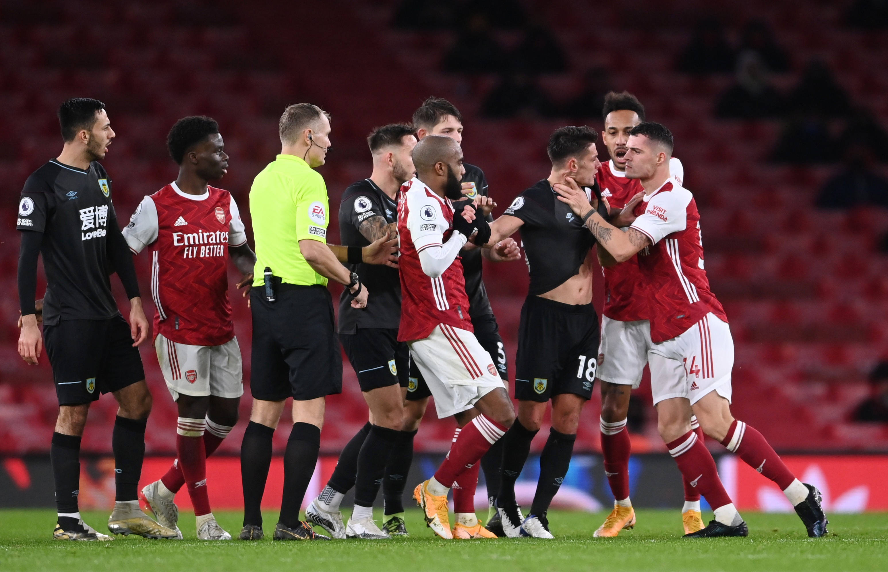 类似的战略 类似的战略