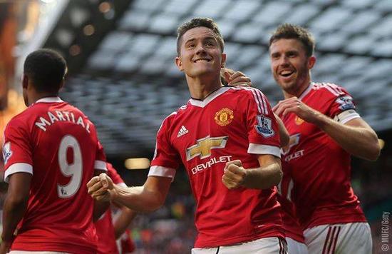 经过两个多 经过两个多